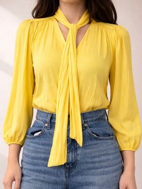 ZARA Yellow Tie-Neck Blouse – Bright & Elegant (Size XS, Relaxed Fit)